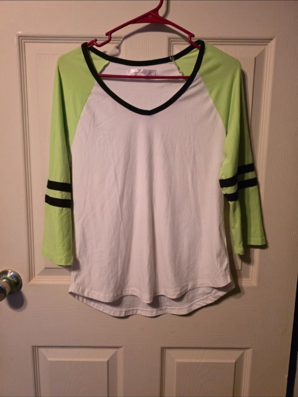 No Boundaries Long Sleeve Shirt Large
